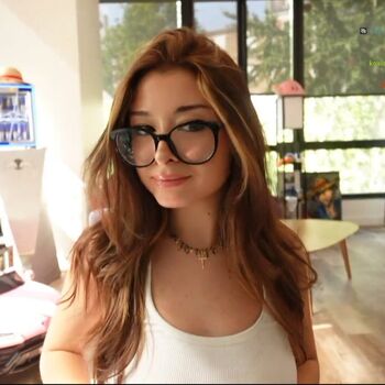 Full leaked Helydia private photo