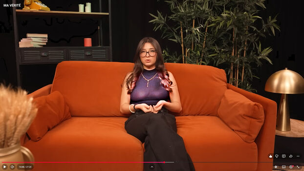 Full leaked Helydia private photo