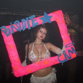 Full leaked Hemsley private photo