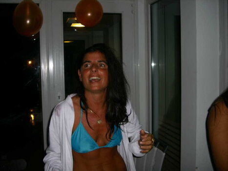 Full leaked Hen party fun page private onlyfans photo