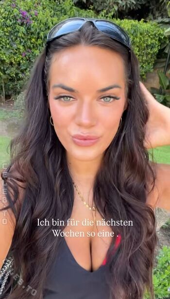 Full leaked Henna private photo