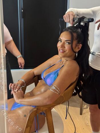 Full leaked Henna private photo