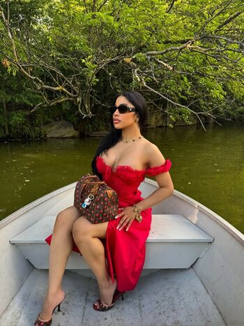 Full leaked Hennessy carolina private photo