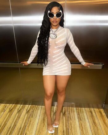 Full leaked Hennessycarolina private photo