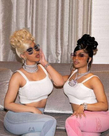 Full leaked Hennessycarolina private photo