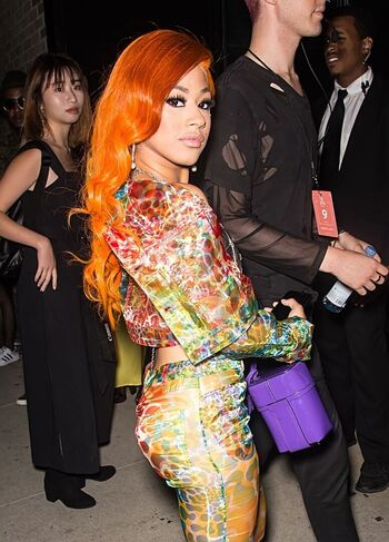 Full leaked Hennessycarolina private photo