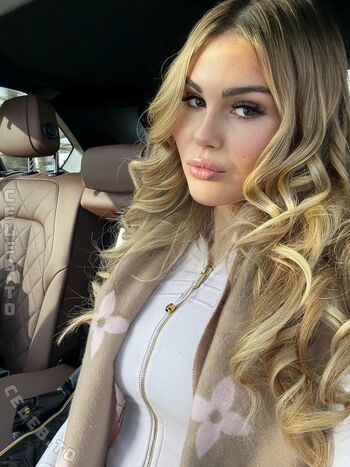 Full leaked Herrin bella private onlyfans photo