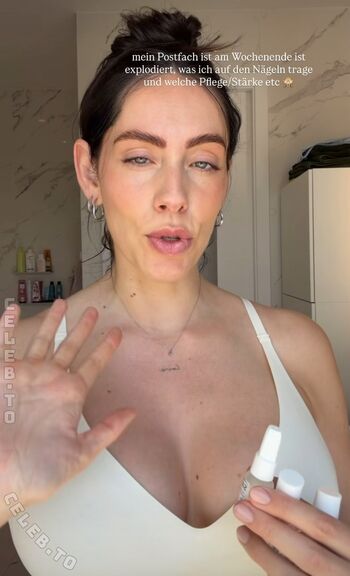 Full leaked Herstoryfeed private photo