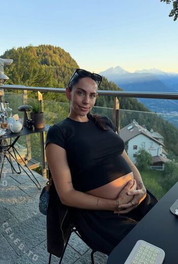 Full leaked Herstoryfeed private photo