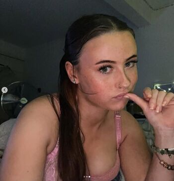 Full leaked Heytsjules private photo