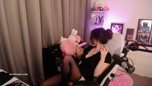 Full leaked Heyimbee  page private onlyfans photo