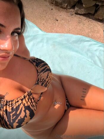 Full leaked Heyitsjules private photo