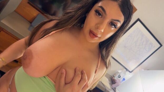 Full leaked Heyitzgigi private photo