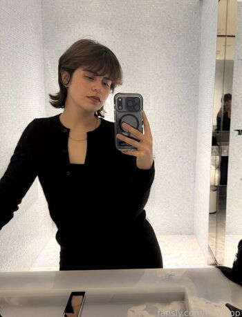 Full leaked Heykipp private photo