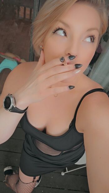 Full leaked Highinheels private onlyfans photo