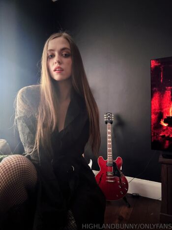 Full leaked Highlandbunny  page private onlyfans photo