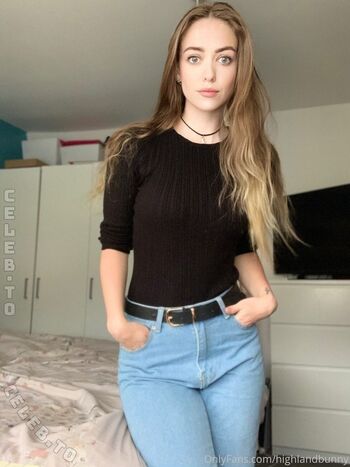 Full leaked Highlandbunny  page private photo