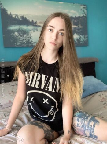 Full leaked Highlandbunny  page private photo