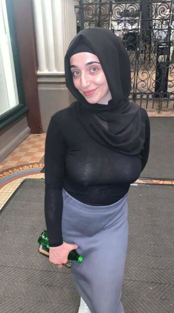 Full leaked Hijab on page private onlyfans photo