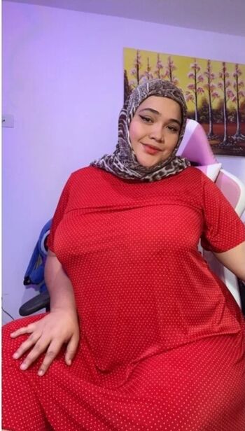 Full leaked Hijab on page private onlyfans photo