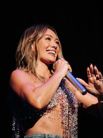 Full leaked Hilary duff page private photo