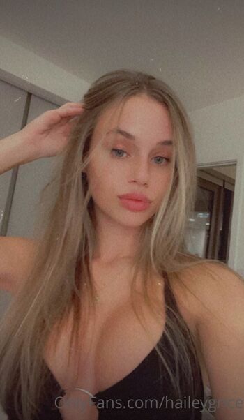 Full leaked Hiley grce  page private onlyfans photo
