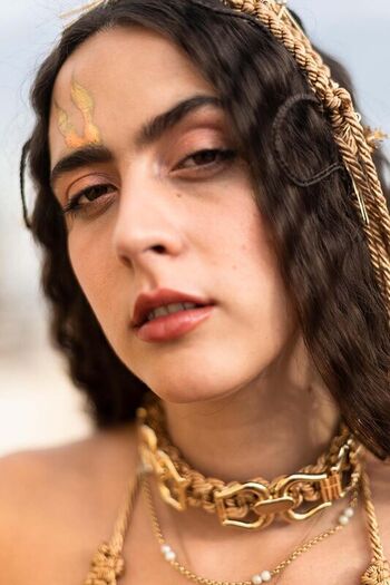 Full leaked Hinds private photo