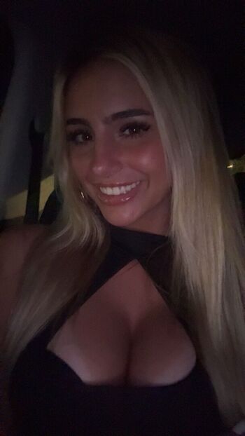 Full leaked Hippicam private photo