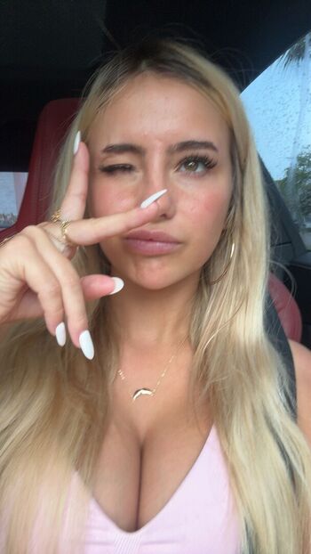 Full leaked Hippicam private photo