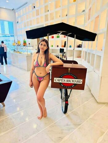 Full leaked Hira balci private photo