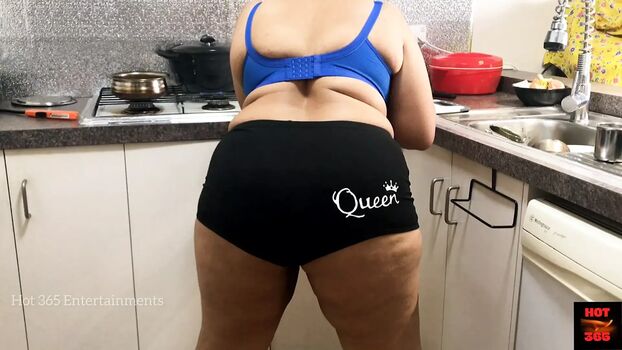 Full leaked Hira balci private photo