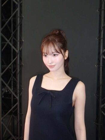 Full leaked Hirai momo private photo