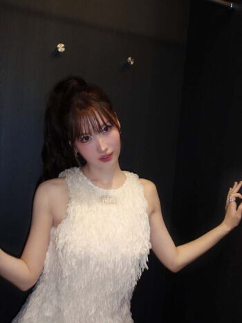 Full leaked Hirai momo private photo