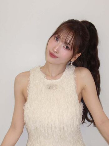 Full leaked Hirai momo private photo