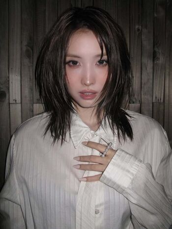 Full leaked Hirai momo page private photo