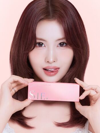 Full leaked Hirai momo page private photo