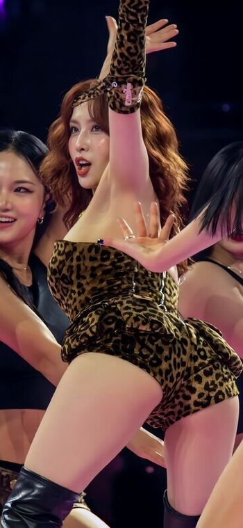 Full leaked Hirai momo page private photo