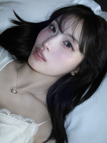 Full leaked Hirai momo private photo
