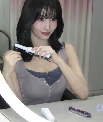 Full leaked Hirai momo private photo