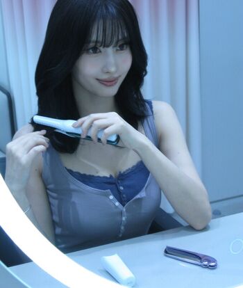 Full leaked Hirai momo private photo