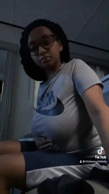 Full leaked Hisfavouritelady private photo