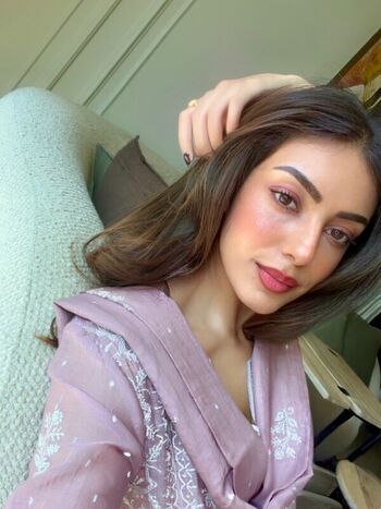 Full leaked Hitakshi private photo