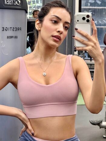 Full leaked Hitakshi private photo