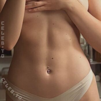 Full leaked Hnnhofficial private photo
