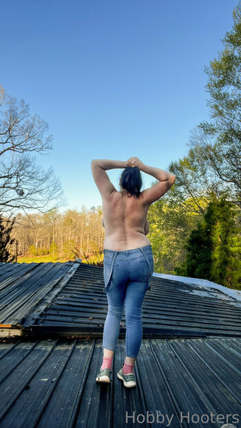 Full leaked Hobbyhooters private photo