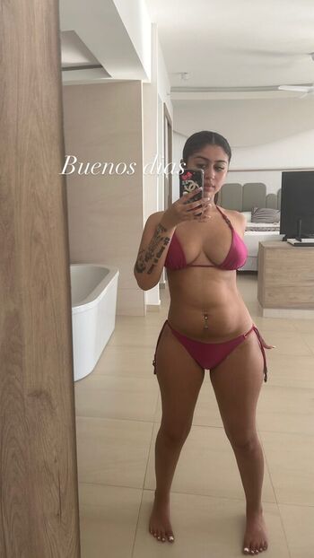 Full leaked Holaliz private photo