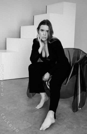 Full leaked Hollaura private onlyfans photo