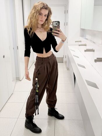 Full leaked Hollie bennett private photo