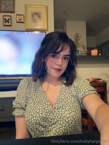 Full leaked Holly harper private photo