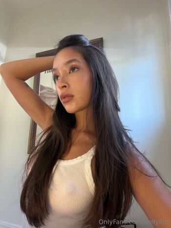 Full leaked Holly lim  page private photo